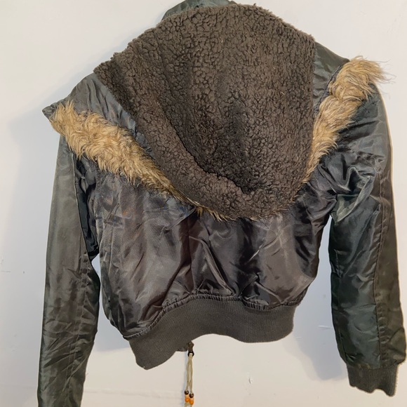 Winter Jacket - Picture 6 of 7
